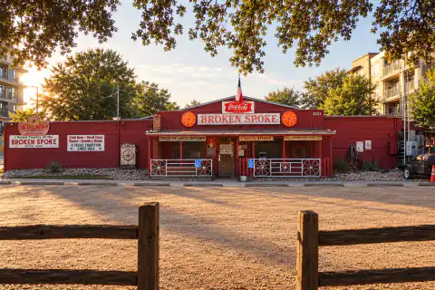 The Broken Spoke