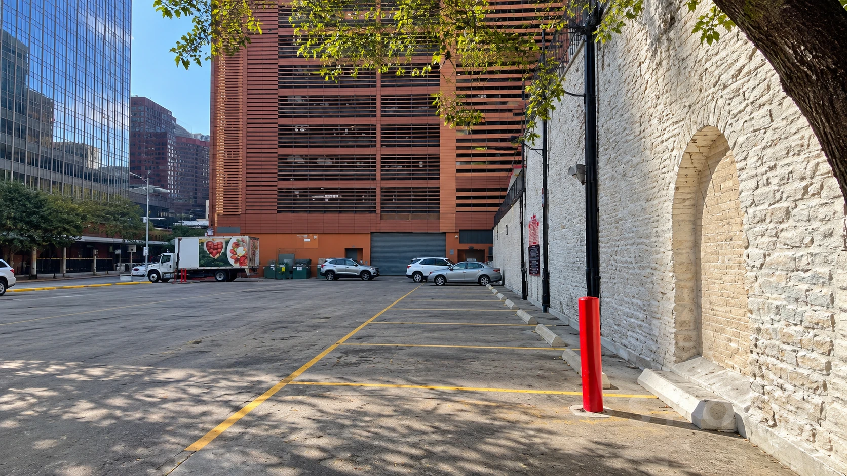 Mercedes-AMG PETRONAS Fan Hub · Austin, Austin