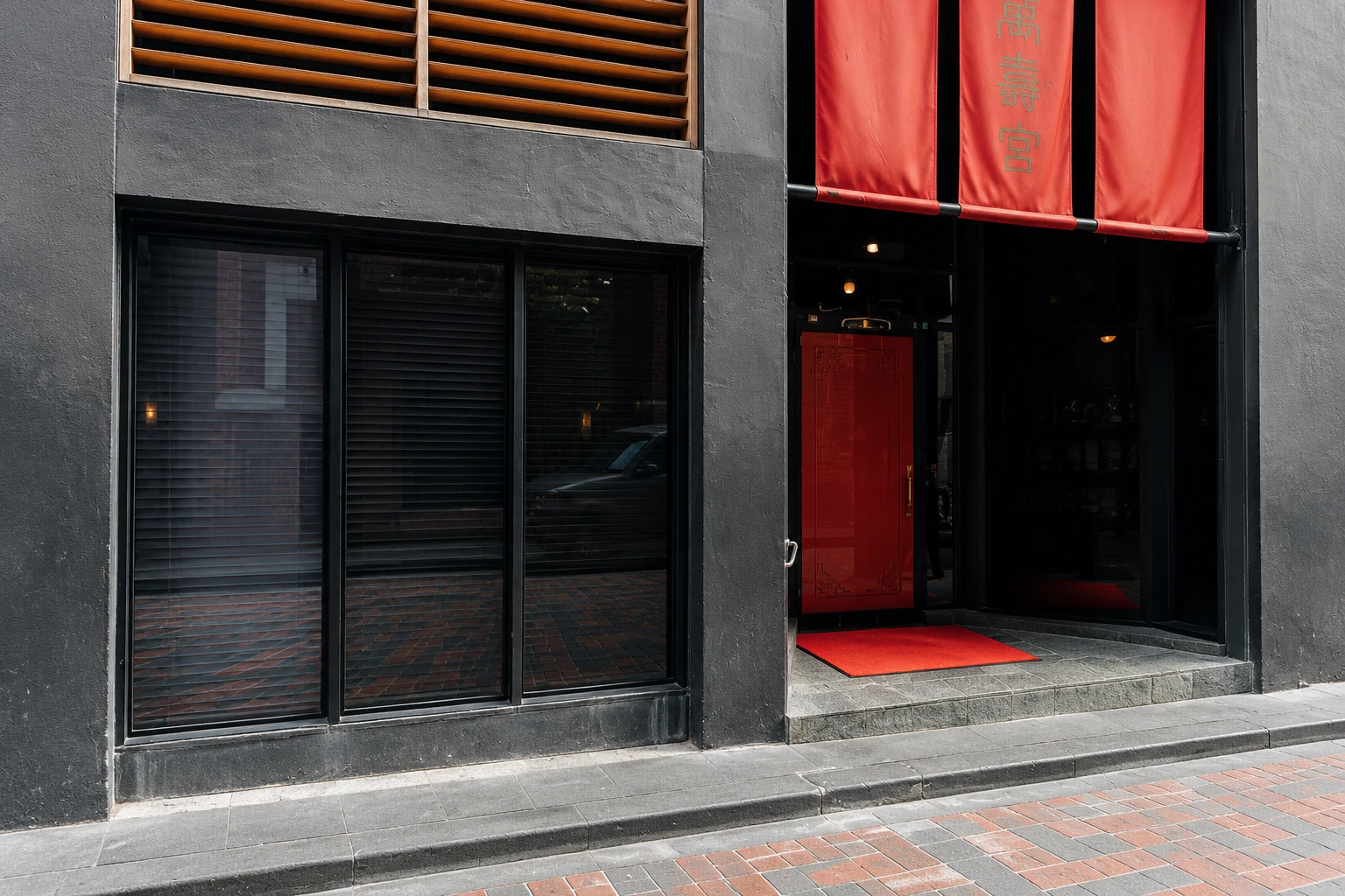 Flower Drum’s red entrance on Market Lane