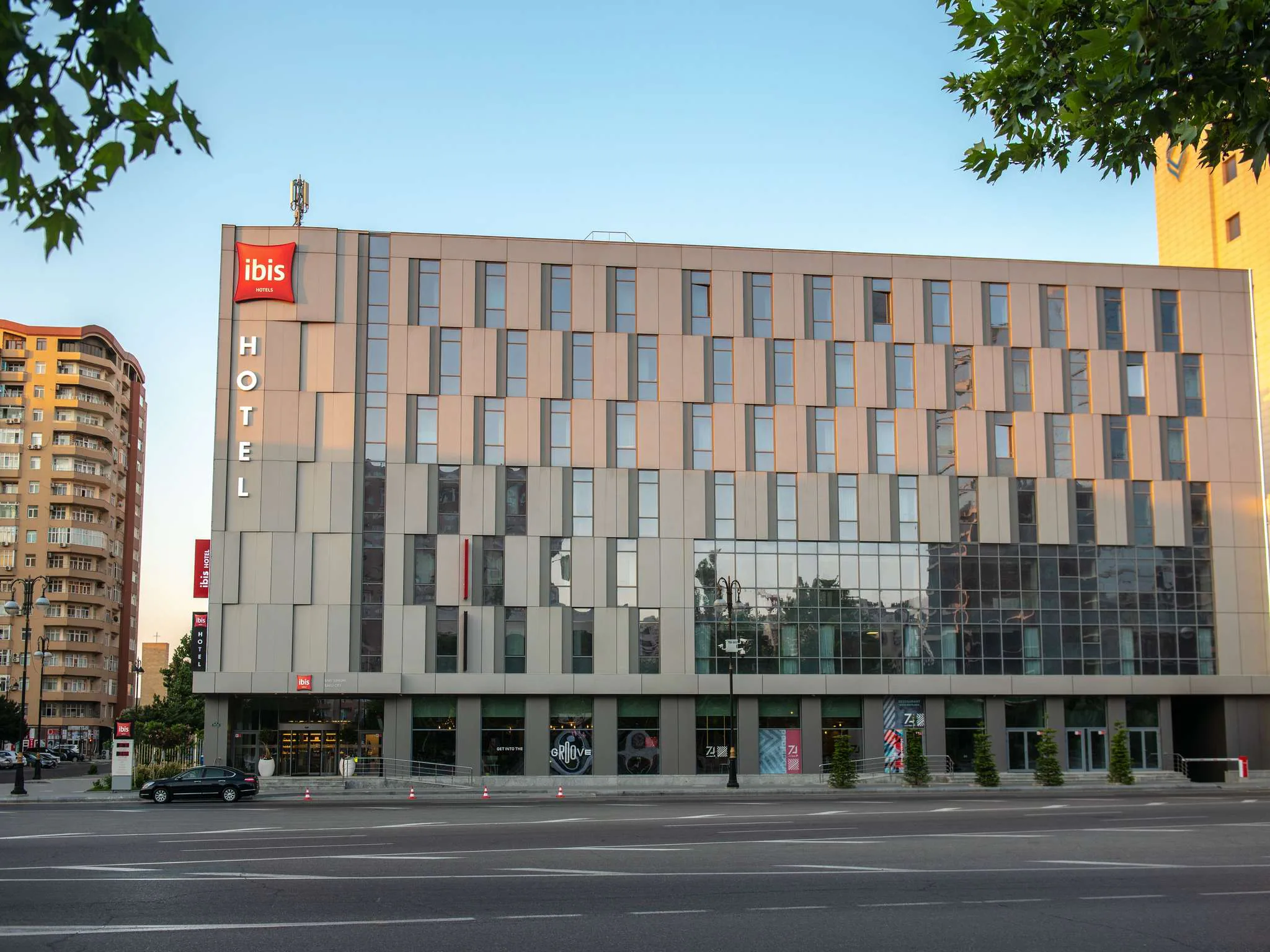Hotel exterior — official ibis Baku City gallery