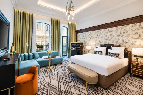 Deluxe room — official The Merchant Baku gallery