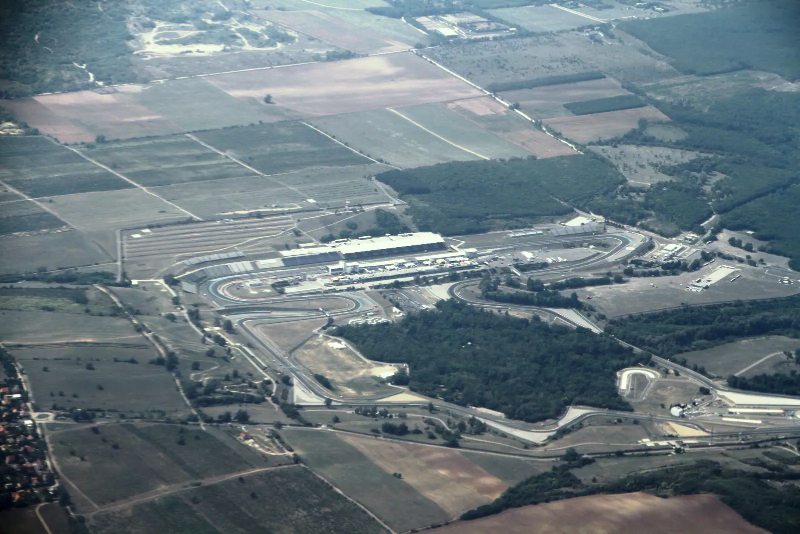 Hungaroring and Mogyoród from the air, 3 September 2015; not a current facilities plan