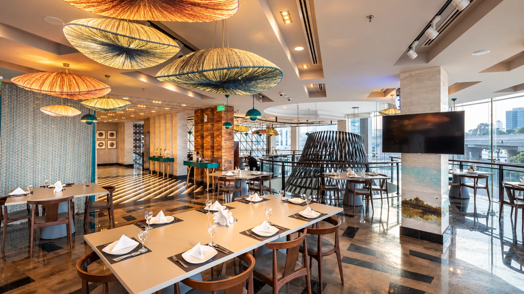 Twina — Sari Street, Jeddah