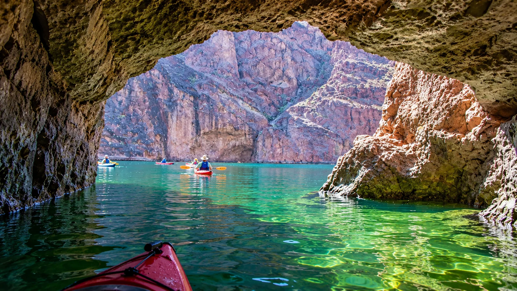 Evolution Expeditions — private Emerald Cave kayak, Las Vegas