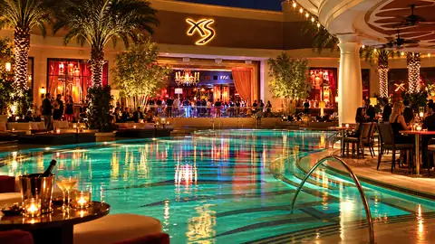 XS