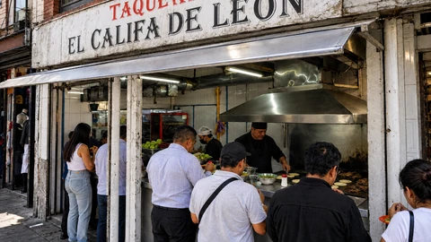 Taquería El Califa de León · San Rafael