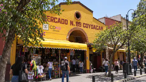 Mercado de Coyoacán · lunch stop