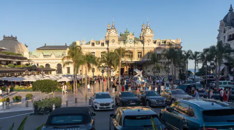 Monte-Carlo