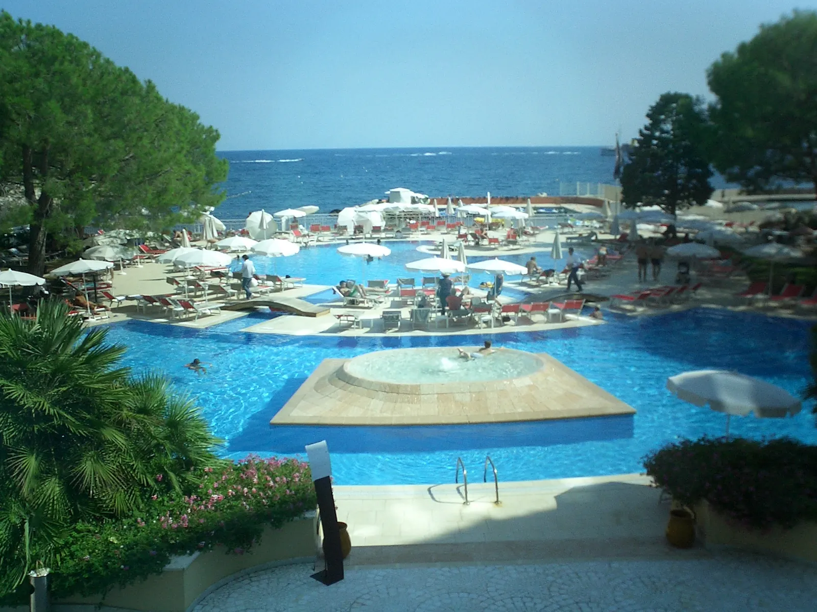 Le Méridien Beach Plaza
