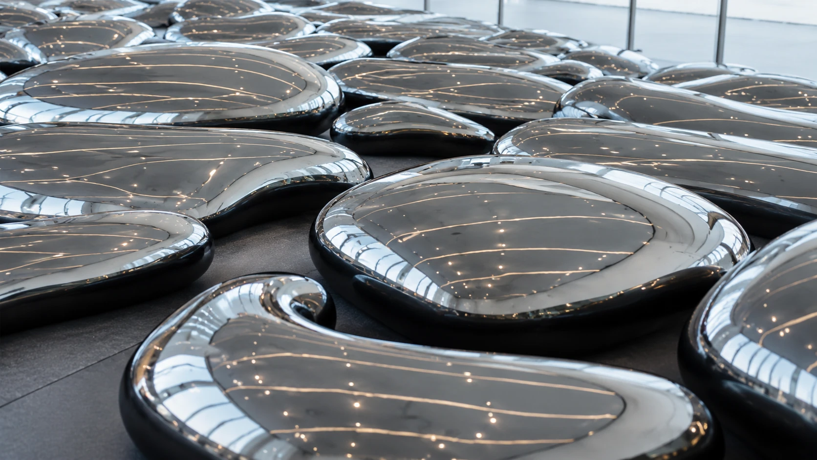 Reflect sculpture installation