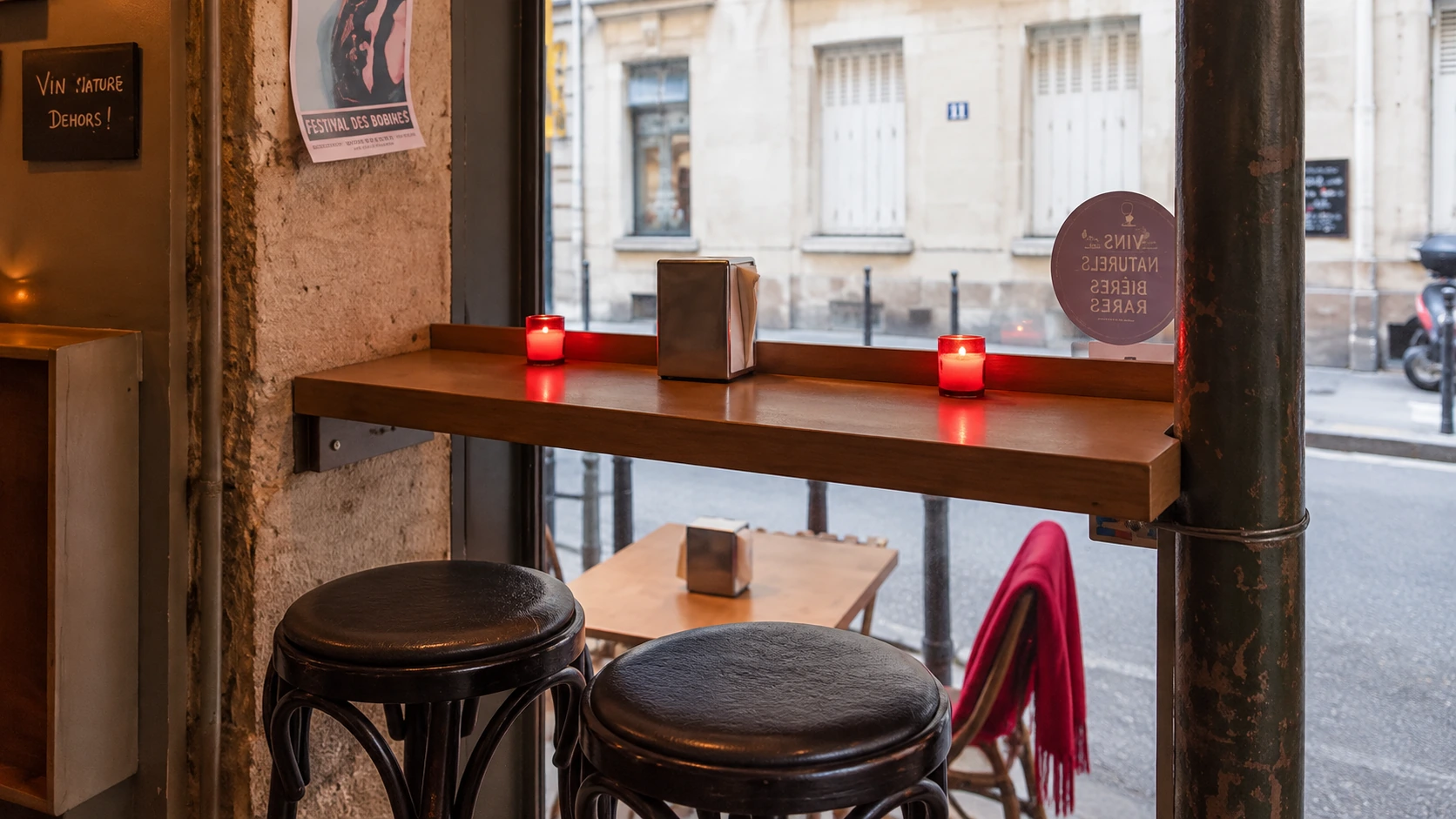 Le Barav, Paris