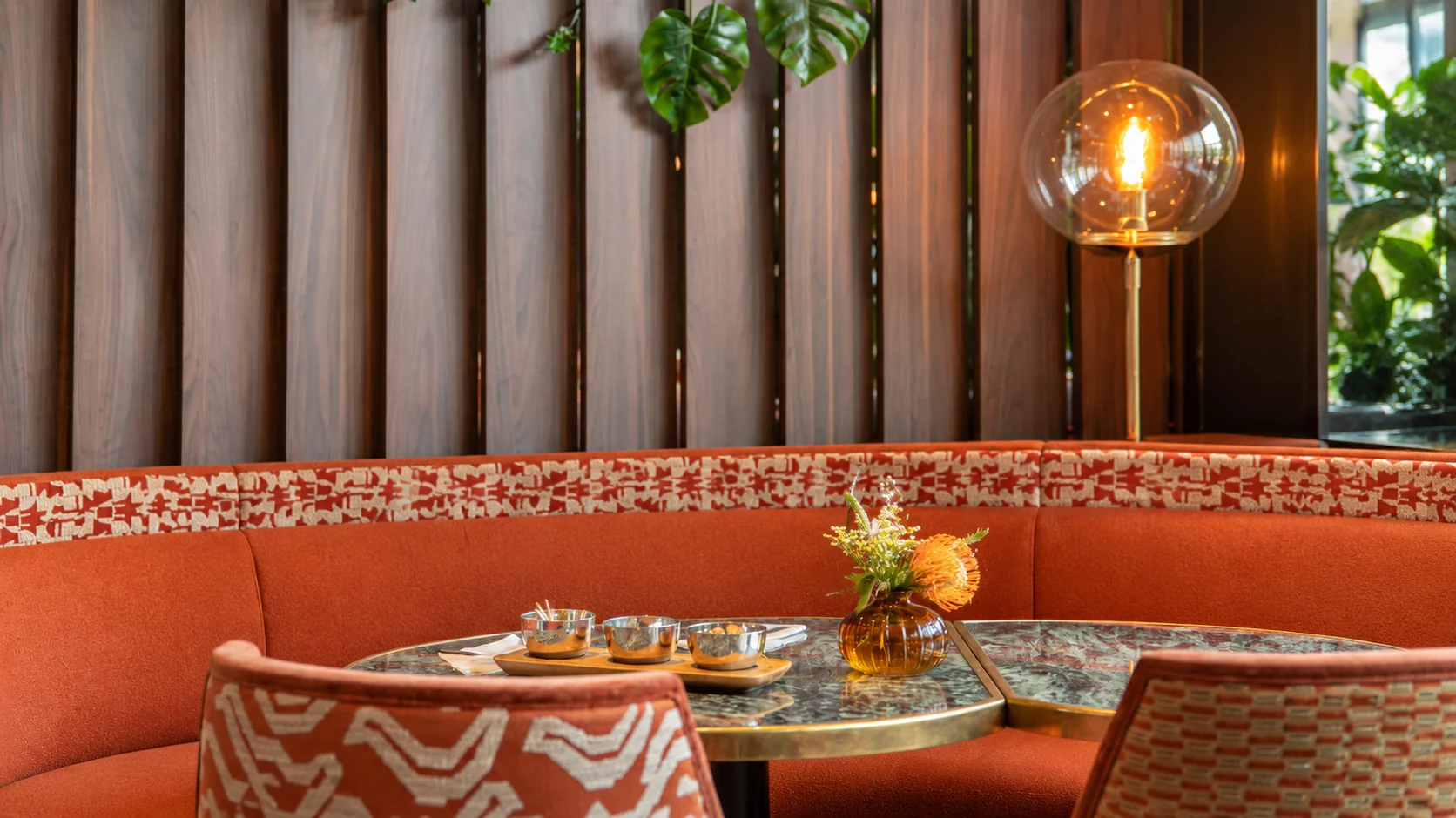 Restaurant seating