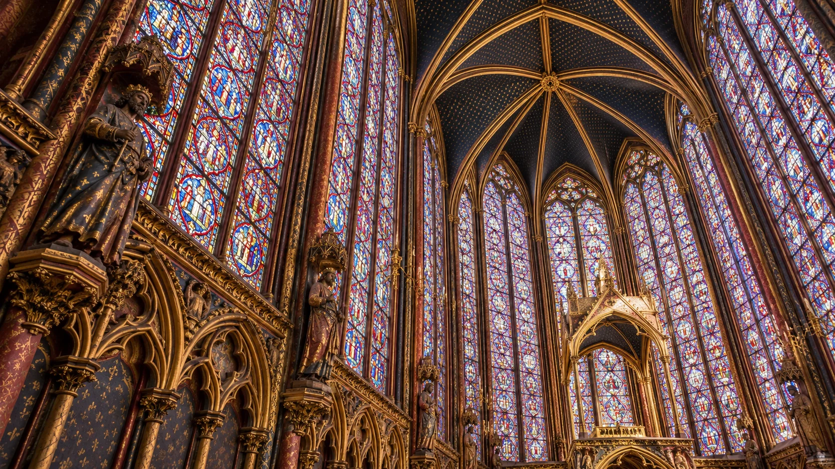 Upper chapel vault and stained glass
