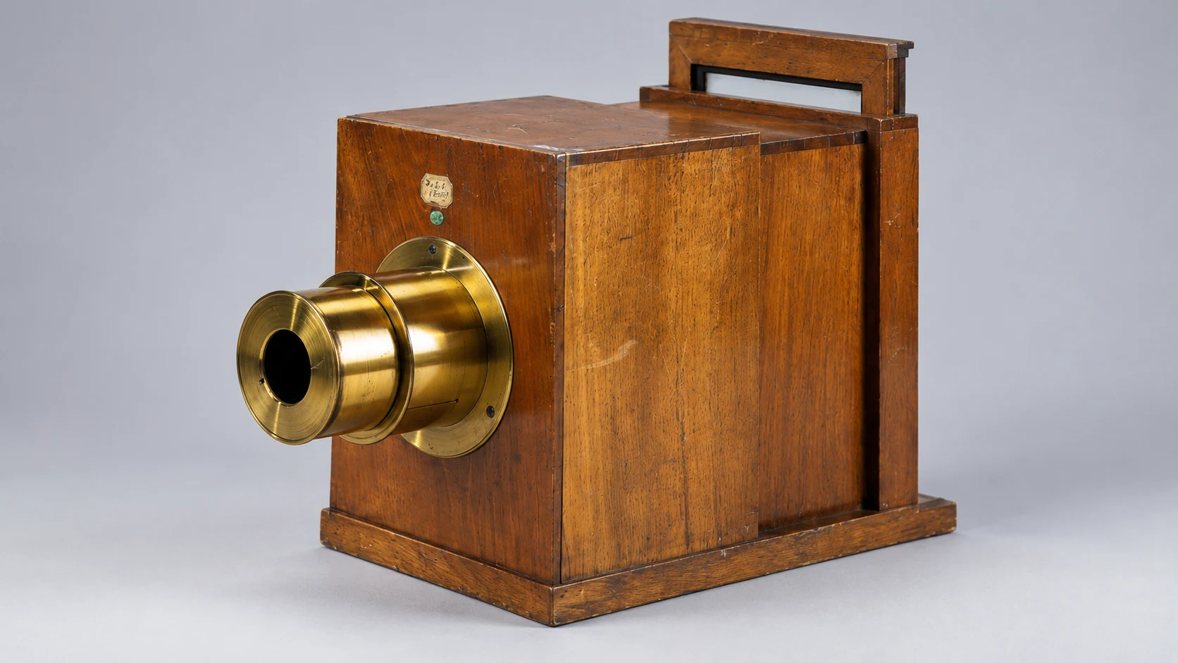 Early photographic camera