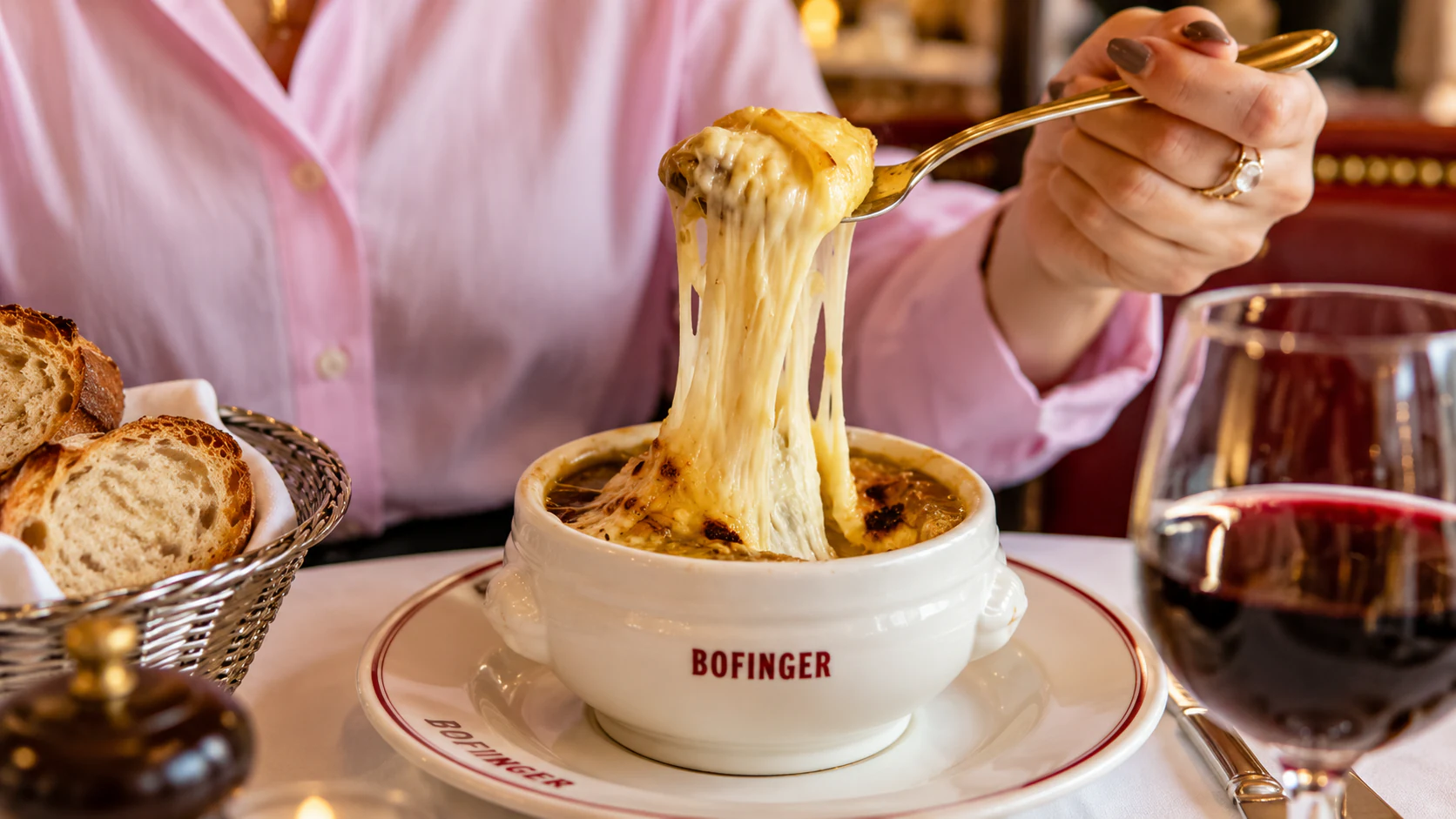 Soupe à l’oignon gratinée au Munster fermier AOP