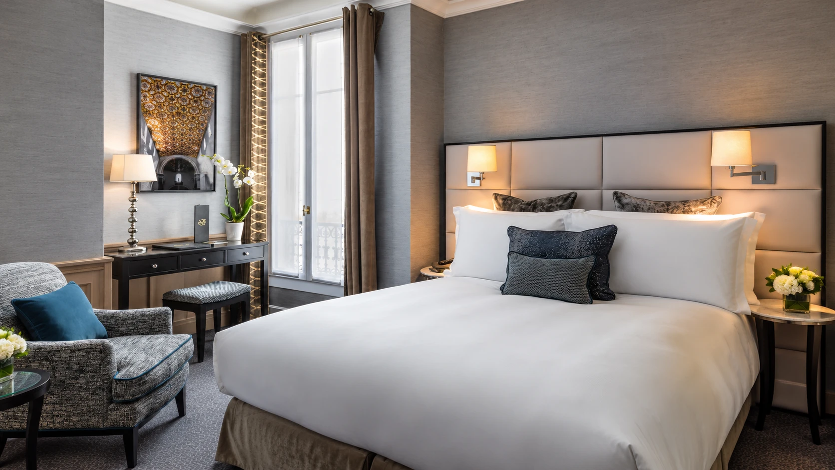 Guest room