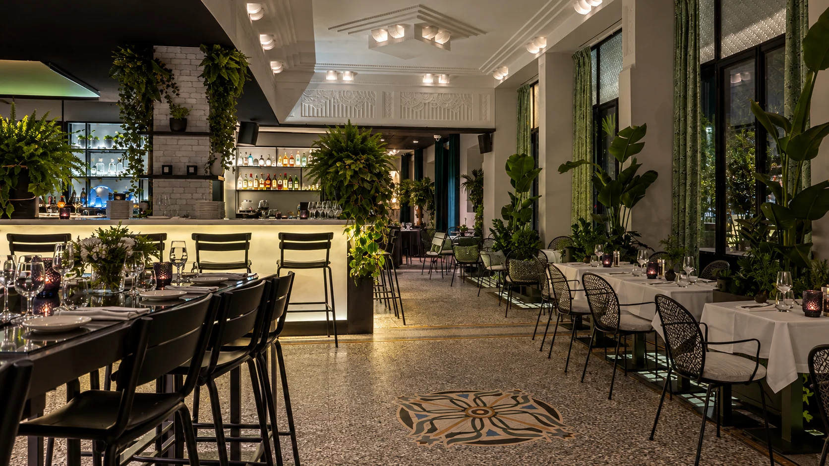 Restaurant Molitor, Paris