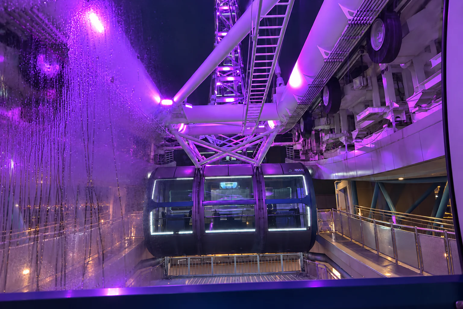 Singapore Flyer, Singapore